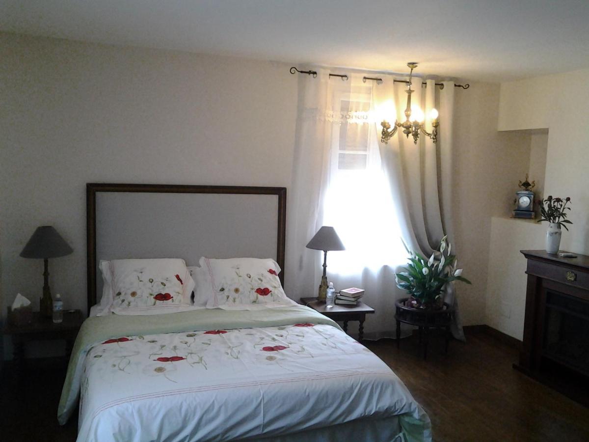 Bourré Le Manoir Des Roches B&B 외부 사진