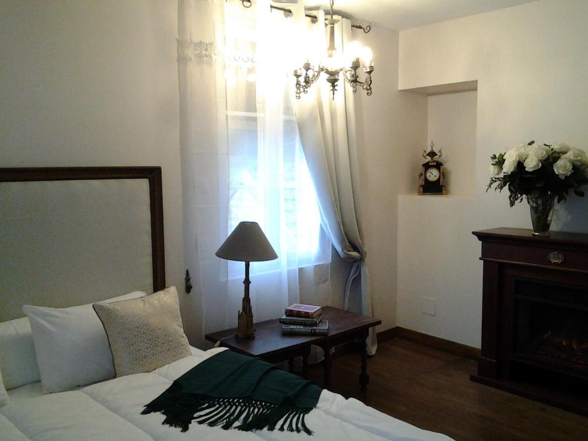 Bourré Le Manoir Des Roches B&B 외부 사진