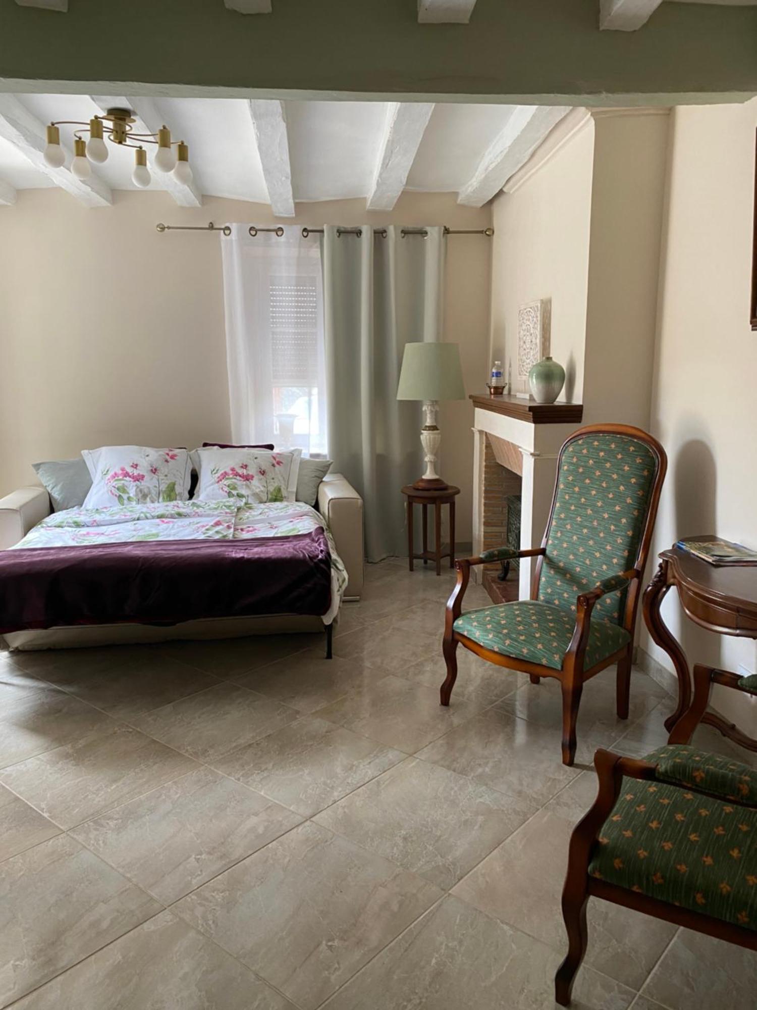 Bourré Le Manoir Des Roches B&B 외부 사진