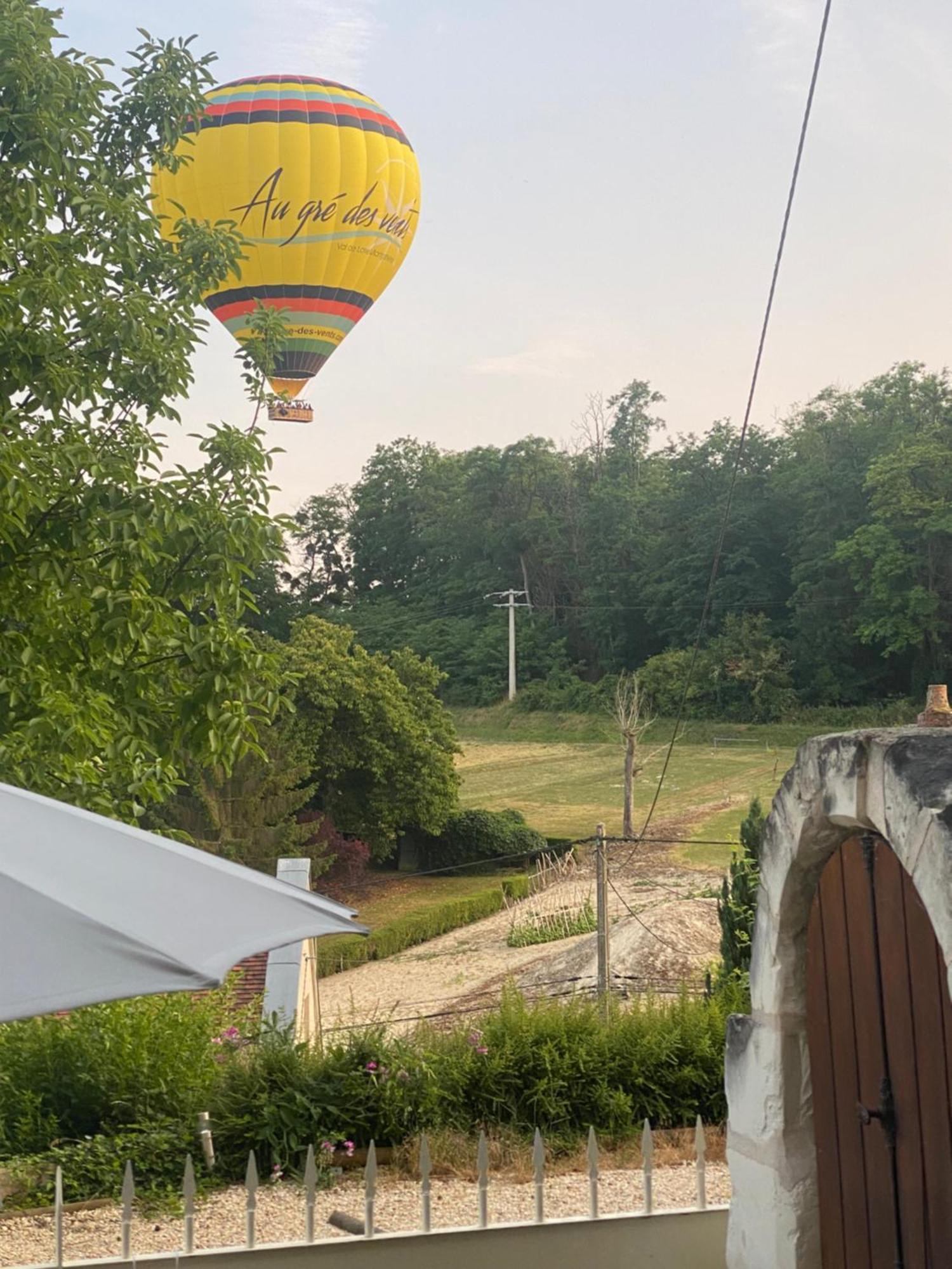 Bourré Le Manoir Des Roches B&B 외부 사진